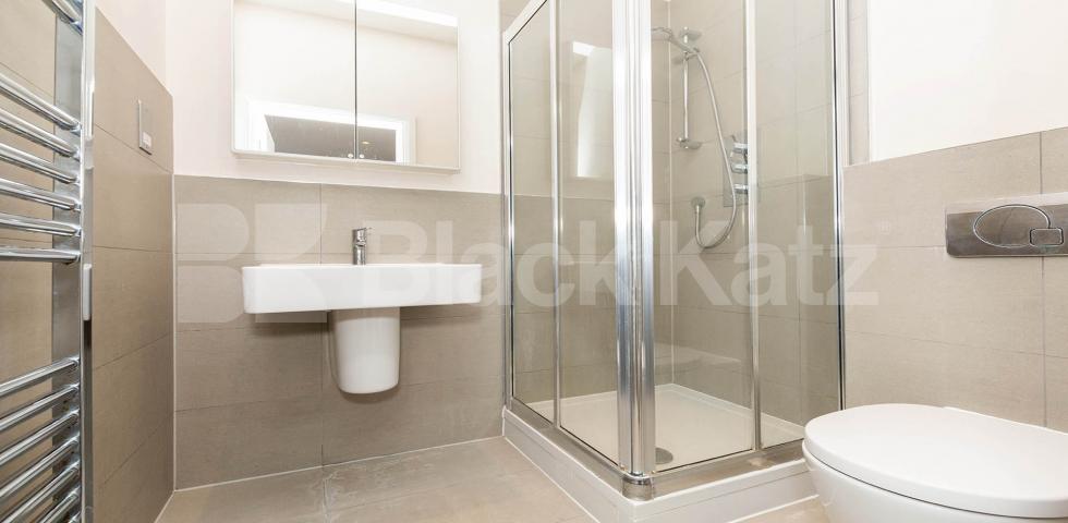 			NEWLY RENOVATED 2 BED, 2 Bedroom, 1 bath, 1 reception Apartment			 GROVE HOUSE-TUDOR ROAD, HACKNEY-BETHNAL GREEN-LONDON FIELDS
